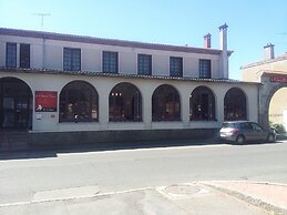 Hôtel Restaurant Le Cheval Blanc