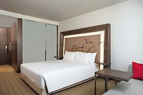 Four Points by Sheraton Bangkok Ploenchit