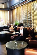 Four Points by Sheraton Bangkok Ploenchit