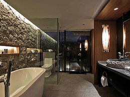 Pullman Lijiang Resort and Spa