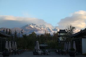 Pullman Lijiang Resort and Spa