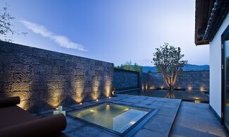 Pullman Lijiang Resort and Spa