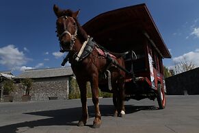 Pullman Lijiang Resort and Spa