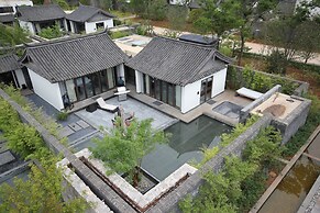 Pullman Lijiang Resort and Spa