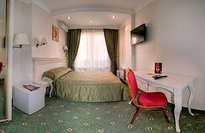 Royal City Hotel
