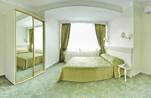 Royal City Hotel
