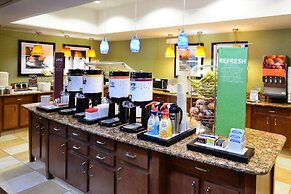 Hampton Inn & Suites Huntersville