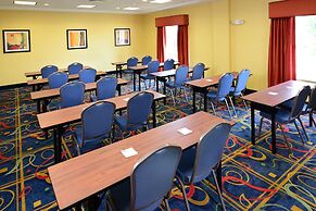 Hampton Inn & Suites Huntersville