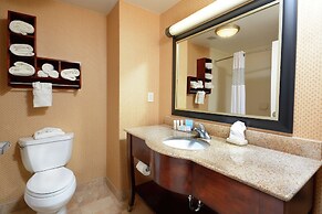 Hampton Inn & Suites Huntersville