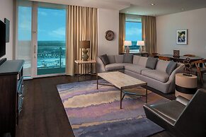 The Westin Houston, Memorial City