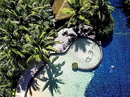 Pullman Oceanview Sanya Bay Resort & Spa