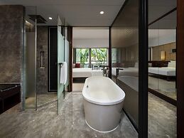 Pullman Oceanview Sanya Bay Resort & Spa