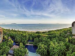 Pullman Oceanview Sanya Bay Resort & Spa