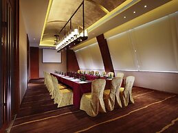 Pullman Oceanview Sanya Bay Resort & Spa