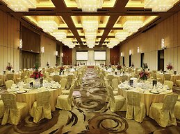 Pullman Oceanview Sanya Bay Resort & Spa