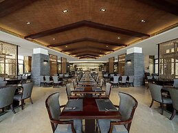 Pullman Oceanview Sanya Bay Resort & Spa