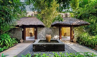 Pullman Oceanview Sanya Bay Resort & Spa
