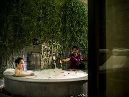 Pullman Oceanview Sanya Bay Resort & Spa