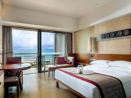 Pullman Oceanview Sanya Bay Resort & Spa