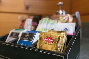 Lockwood Manor Motel