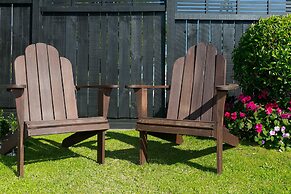 Lockwood Manor Motel