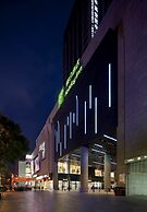 Holiday Inn Shanghai Songjiang by IHG