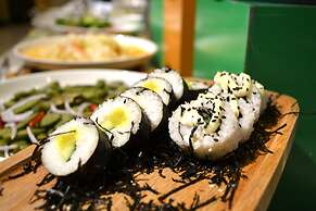 Holiday Inn Shanghai Songjiang by IHG