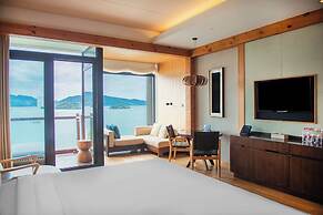 InterContinental One Thousand Island Lake Resort by IHG
