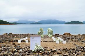 InterContinental One Thousand Island Lake Resort by IHG