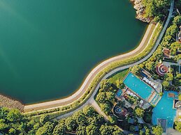 InterContinental One Thousand Island Lake Resort by IHG