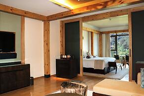 InterContinental One Thousand Island Lake Resort by IHG