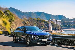 InterContinental One Thousand Island Lake Resort by IHG