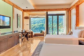 InterContinental One Thousand Island Lake Resort by IHG