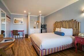 Beach Street Inn and Suites