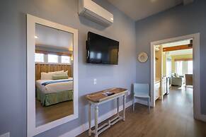 Beach Street Inn and Suites