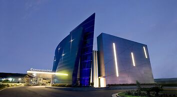 Novotel Bangka Hotel & Convention Centre