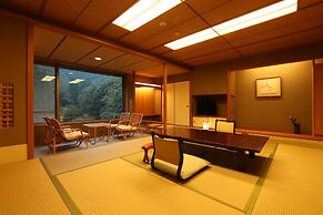 Nishimuraya Hotel Shogetsutei