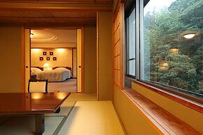 Nishimuraya Hotel Shogetsutei