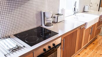 Luna Apartments