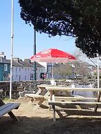 Feathers Hotel, Bar and Restaurant