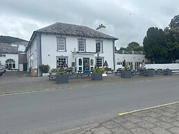 Feathers Hotel, Bar and Restaurant