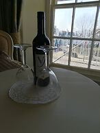 Feathers Hotel, Bar and Restaurant