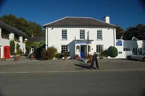 Feathers Hotel, Bar and Restaurant