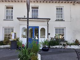 Feathers Hotel, Bar and Restaurant