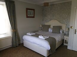 Feathers Hotel, Bar and Restaurant