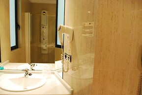 Hotel Mieres del Camino