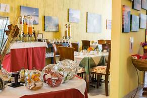 Hotel Apartamentos El Galeón