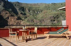 Hotel Apartamentos El Galeón