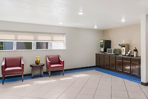 Red Roof Inn Darien - I-95/ North Brunswick