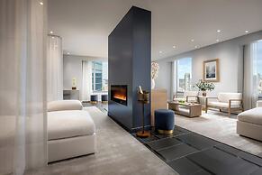 The St. Regis Toronto